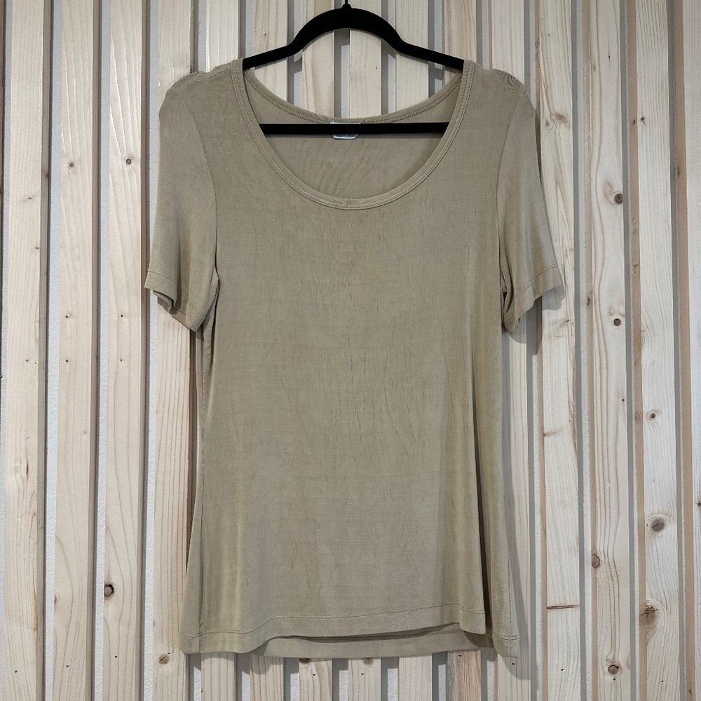 Max Mara made in Italy Tan Shirt Size Large